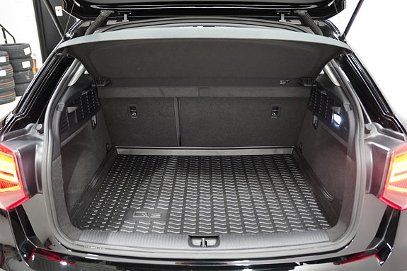 Audi Q2 18 of 18
