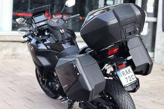 Honda NT 1100 2023 Manuell 12 of 14