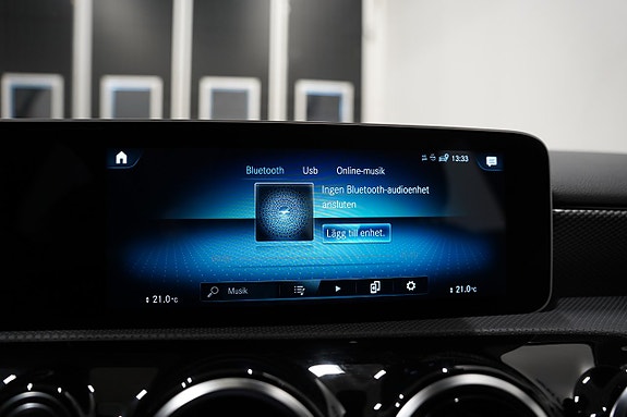 Mercedes-Benz A220 14 of 18