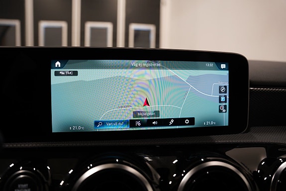 Mercedes-Benz A220 15 of 18