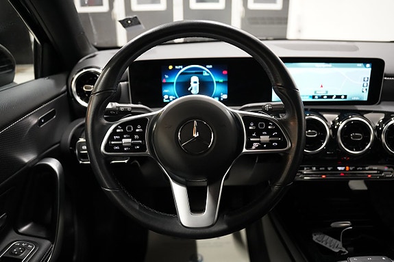 Mercedes-Benz A220 10 of 18