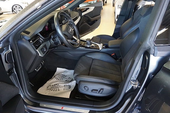 Audi S5 3 of 18