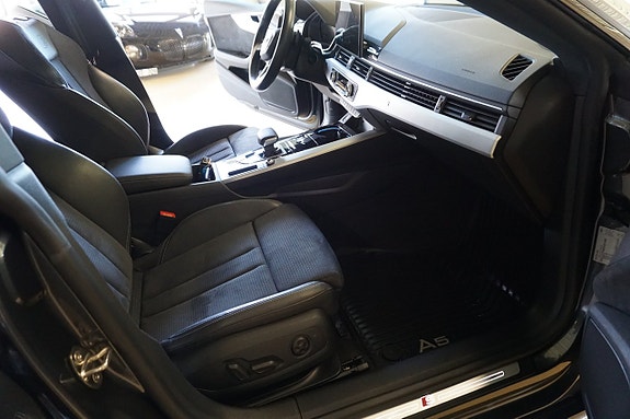 Audi S5 10 of 18