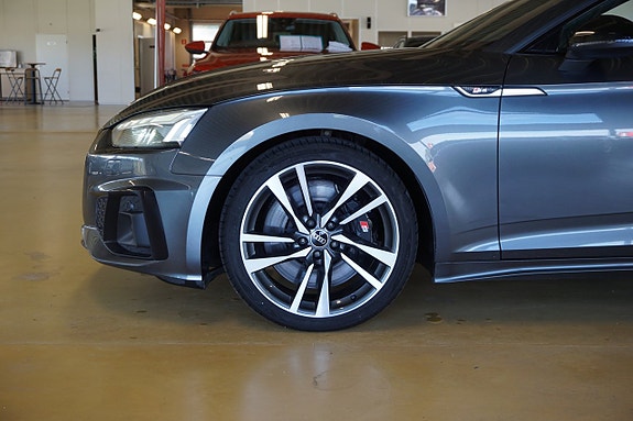 Audi S5 17 of 18