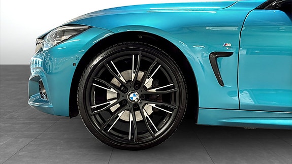 BMW 430i 9 of 12