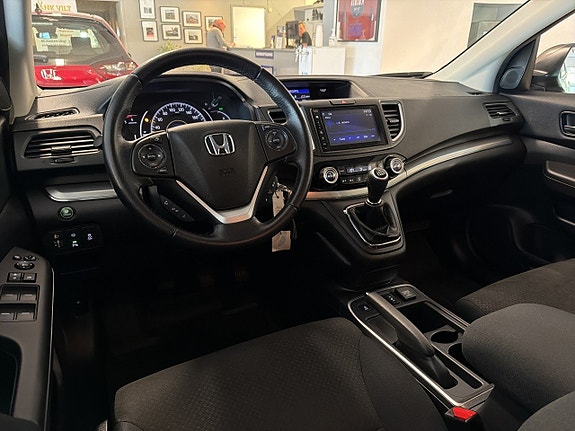 Honda CR-V 12 of 17