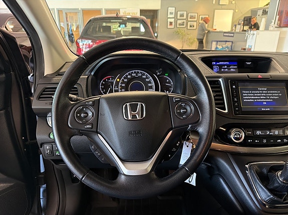Honda CR-V 13 of 17