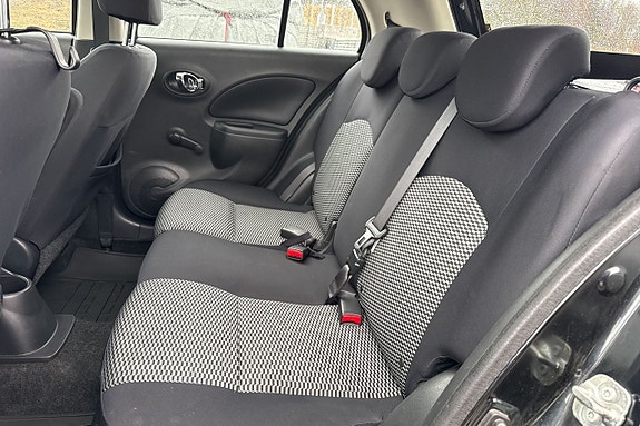 Nissan Micra 16 of 27