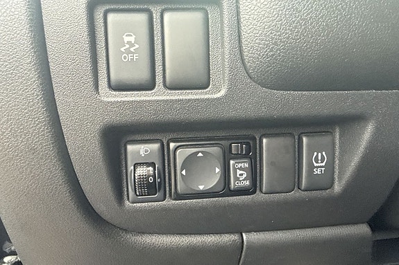Nissan Micra 19 of 27