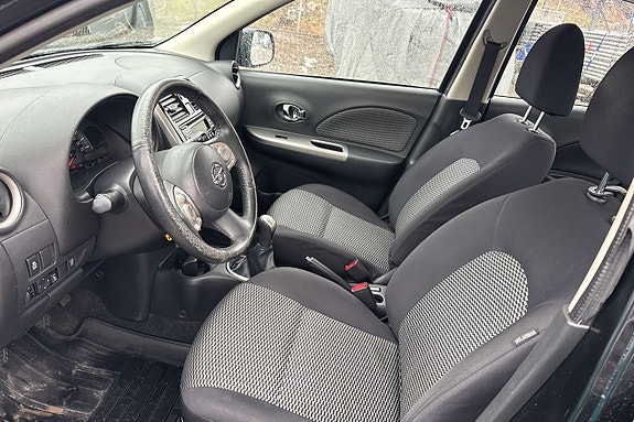 Nissan Micra 14 of 27