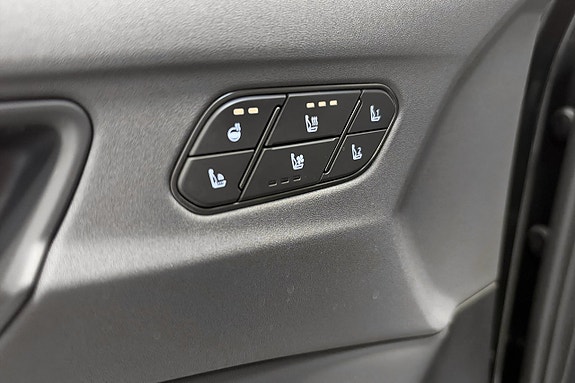 Kia EV5 17 of 19