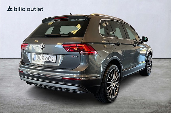 Volkswagen Tiguan 6 of 30