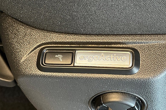 Volkswagen Tiguan 24 of 30