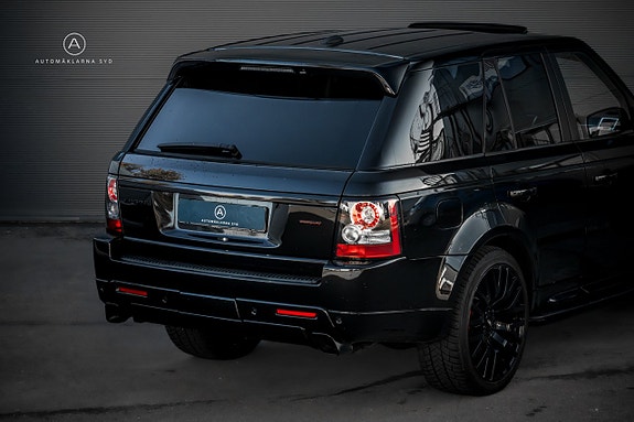 Land Rover Range Rover Sport 18 of 26