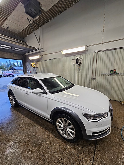 Audi A6 allroad 4 of 16