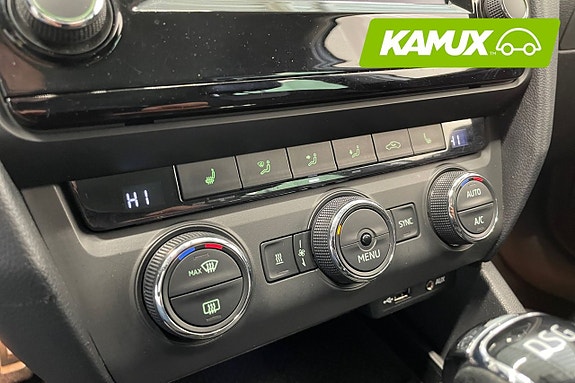 Skoda Octavia Scout 13 of 17