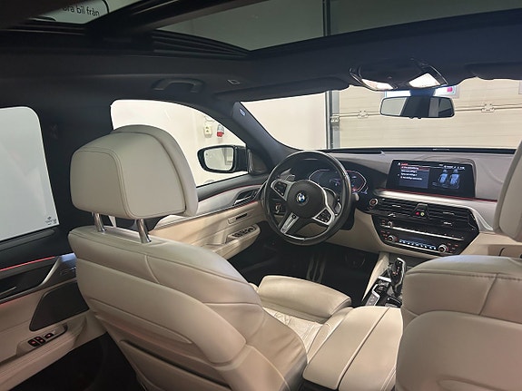 BMW 640i 10 of 26