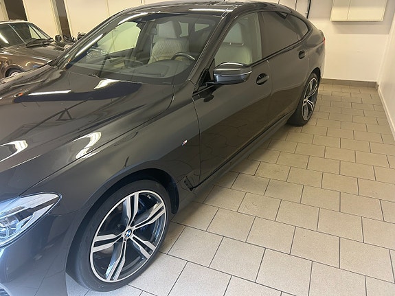BMW 640i 6 of 26