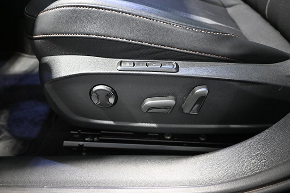 Cupra Formentor e-HYBRID 20 of 29