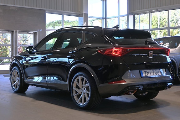 Cupra Formentor e-HYBRID 3 of 29