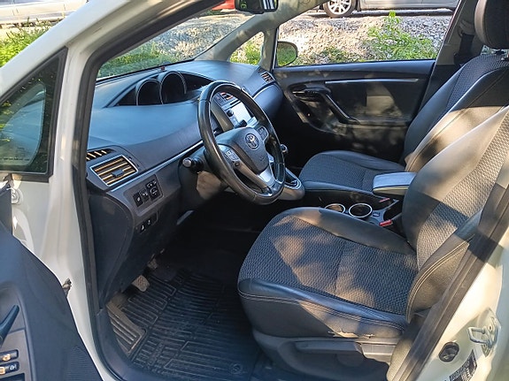 Toyota Verso 15 of 19