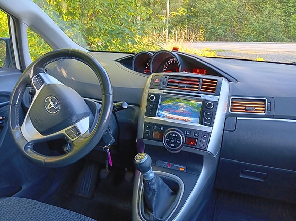 Toyota Verso 11 of 19