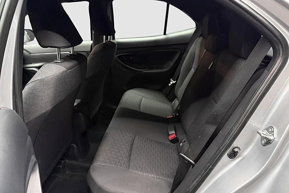 Toyota Yaris Cross 13 of 15