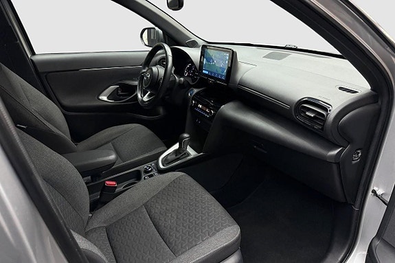 Toyota Yaris Cross 11 of 15