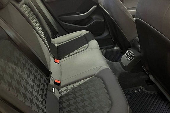 Audi A3 7 of 15