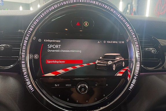 MINI Cooper S 15 of 22