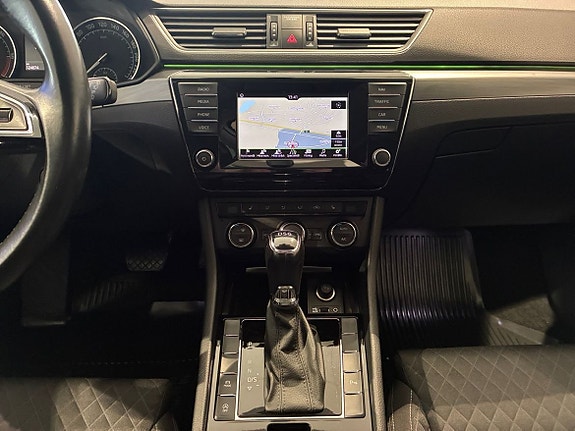 Skoda Superb 13 of 14