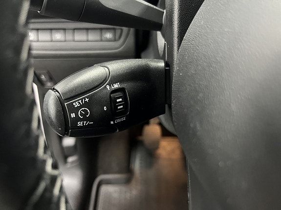 Peugeot 2008 16 of 16