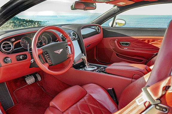 Bentley Continental GT 3 of 6