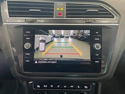 Volkswagen Tiguan 14 of 21