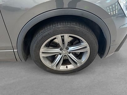 Volkswagen Tiguan 21 of 21