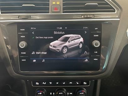 Volkswagen Tiguan 15 of 21