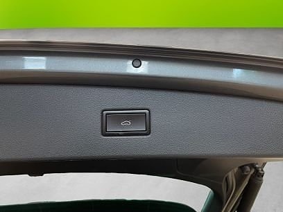 Volkswagen Tiguan 18 of 21