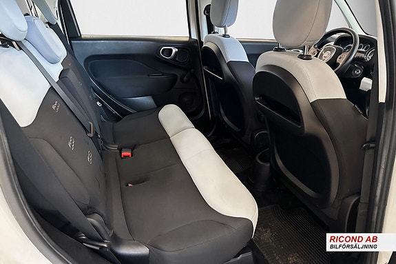 Fiat 500L 8 of 11