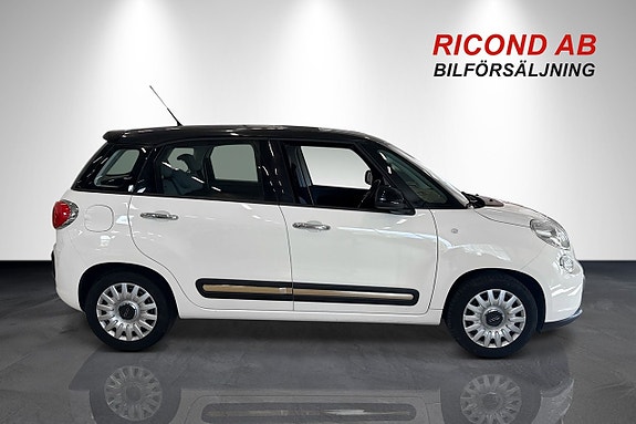 Fiat 500L 2 of 11
