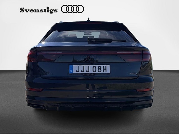 Audi Q8 7 of 16