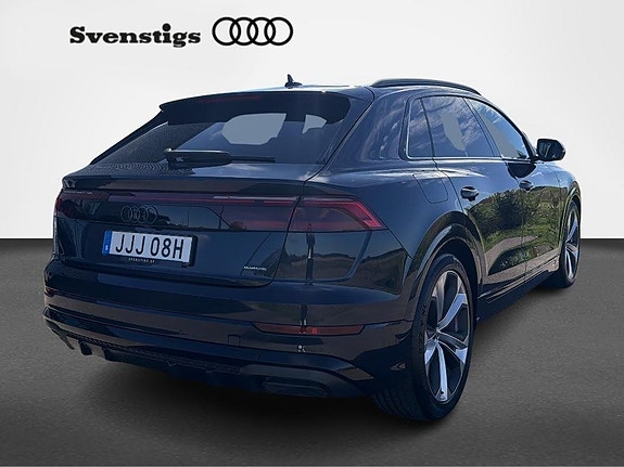 Audi Q8 6 of 16
