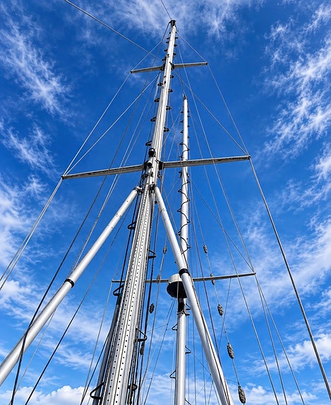 S/Y AZIZA – Stagsegelskonare i stål 15,3 m, Bruce Roberts-skrov 3 of 19