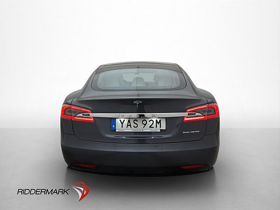 Tesla Model S 8 of 30