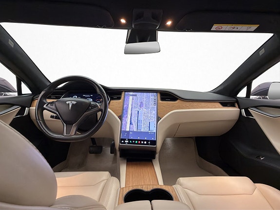 Tesla Model S 25 of 30