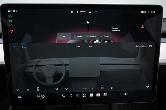 Tesla Model Y 20 of 27