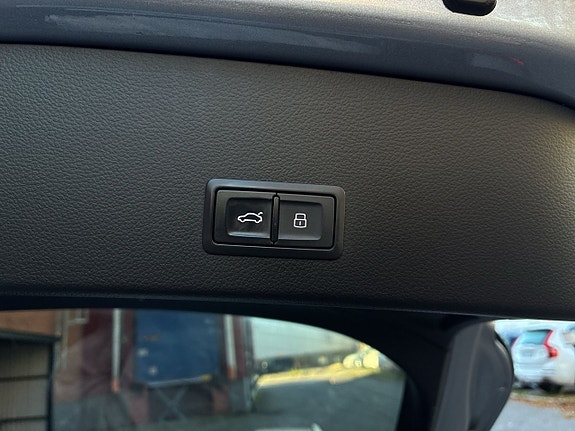 Audi A6 18 of 22