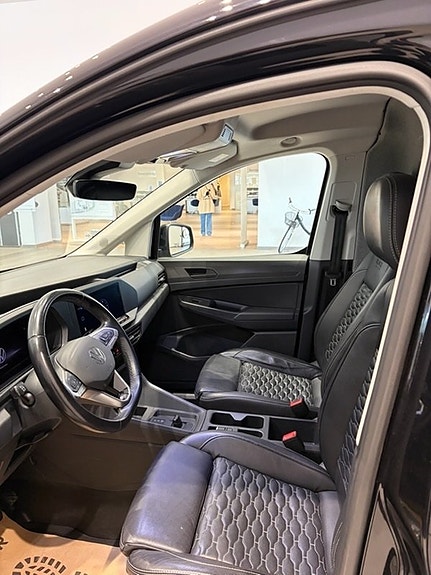 Volkswagen Caddy 7 of 9