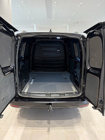 Volkswagen Caddy 4 of 9