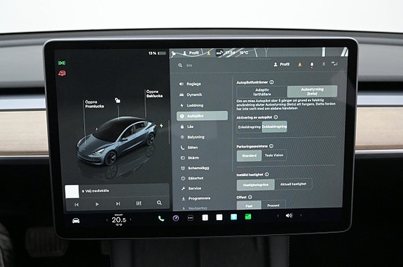Tesla Model 3 15 of 27