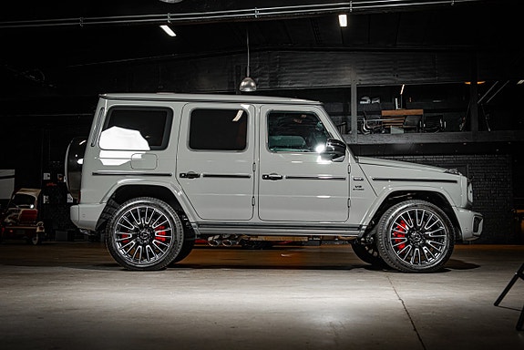 Mercedes-Benz G63 7 of 30
